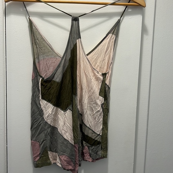 🍒3 for $60🍒 Wilfred Free Racer back slinky tank - Picture 3 of 3